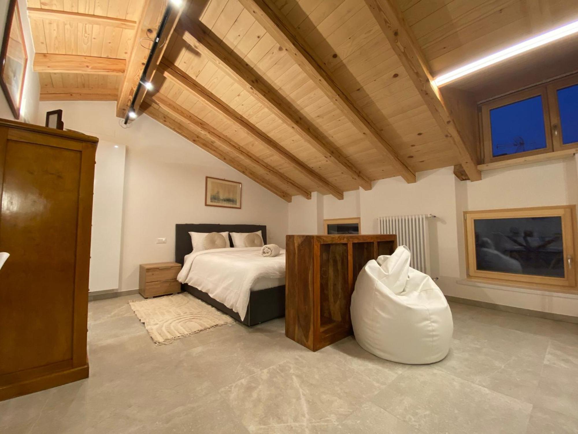 Bed and Breakfast Al Vicolo Тренто Экстерьер фото