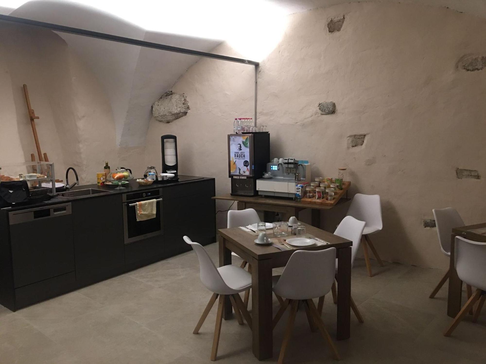Bed and Breakfast Al Vicolo Тренто Экстерьер фото